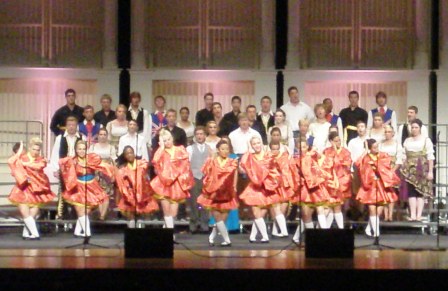 Fairfield_Choraliers_champions_Concert.jpg