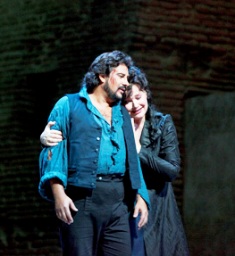 TOSCA_Alvarez_and_Mattila_0970_1.jpg