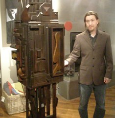 andrey_and_his_cabinet_1.jpg