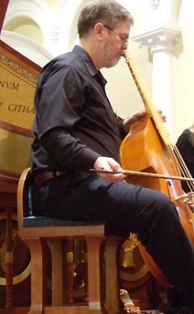 lambert_on_viola_da_gamba_1.jpg