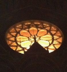 rose_window_at_Music_Hall_ghost_tour_52512_resized.jpg