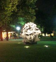 sculpture_Beethovenhalle_Bonn_91009_2.jpg